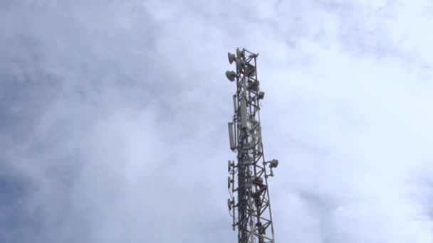 Base Stations Mobile Cellular Operators Located City Roofs — Stock Video