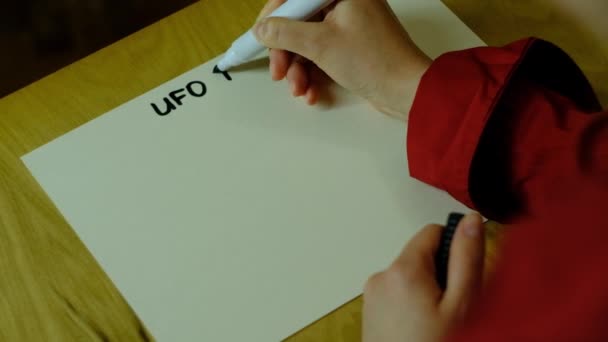 UFO type classificatie in foto 's — Stockvideo