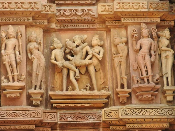 Magdalinovskiy tumani, Kolpakovka qishlogida jinsiy aloqa video Ozarbayjon qizlari porno video