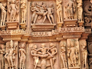 Fresk Visvanatha-Khajuraho, Madhya Pradesh, Hindistan, Unesco mirası da dahil olmak üzere Batı grubu tapınak içinde erotik.