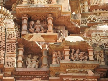 Fresk Visvanatha-Khajuraho, Madhya Pradesh, Hindistan, Unesco mirası da dahil olmak üzere Batı grubu tapınak içinde erotik.