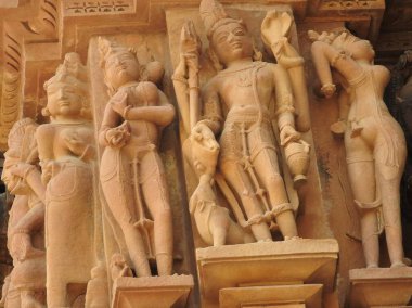 Fresk Visvanatha-Khajuraho, Madhya Pradesh, Hindistan, Unesco mirası da dahil olmak üzere Batı grubu tapınak içinde erotik.