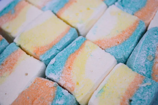 Kleuren marshmallows patronen. Zoet handgemaakt — Stockfoto