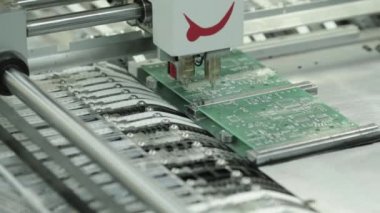 Elektronik pano üretimi. Yakın plan..