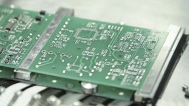 Elektronik pano üretimi. Yakın plan..