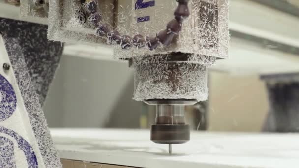 Närbild av en fungerande fräsmaskin — Stockvideo