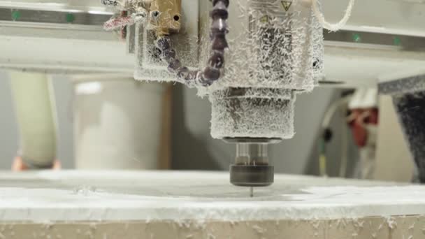 Çalışan bir değirmen makinesine yakın çekim — Stok video