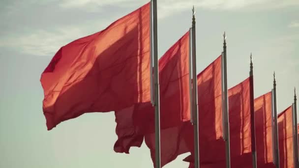 Bandeira chinesa vermelha. Pequim. A China. Ásia — Vídeo de Stock