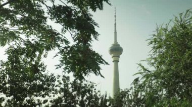 Pekin TV Kulesi 'nin güvenlik kamerası. Pekin 'de. Çin. Asya