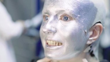 Kızları uydurma yöntemi. Comic Con. KostümComment