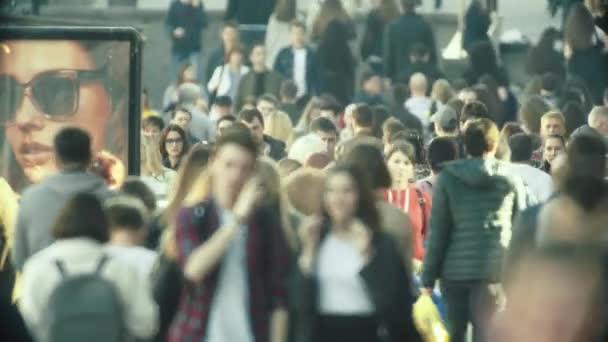 Crowd. Many people walk down the street. Kyiv. Ukraine — Stock Video