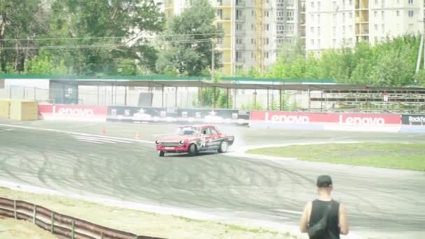 Desporto automóvel. Corrida. Movimento lento. Kiev. Ucrânia — Vídeo de Stock