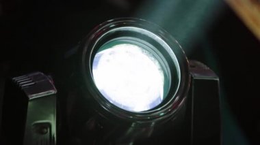 Işıklı sahne. Işıklar. Konser ışığı.