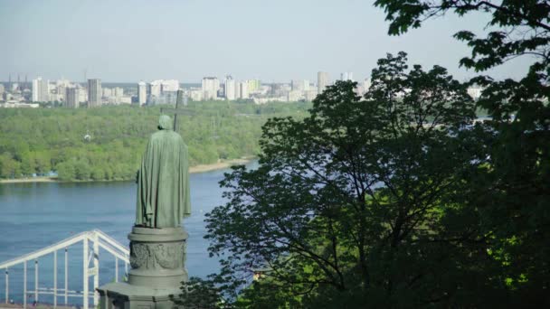 Büyük Anıt Volodymyr. Kyiv. Ukrayna. Yaz — Stok video