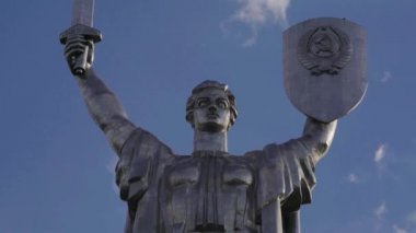 Anavatan Anıtı. Kyiv. Ukrayna. Zaman aşımı