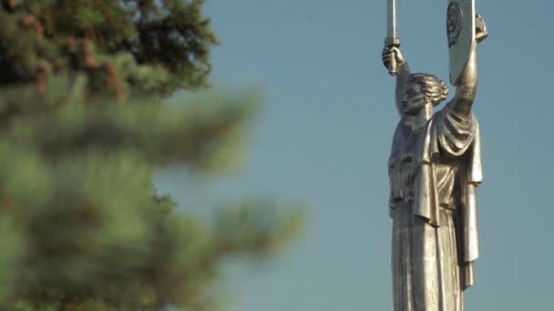 Пам'ятник Батьківщині в Києві. Україна — стокове відео
