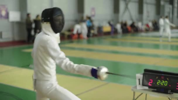 Fencing. Fencer during a duel. Kyiv. Ukraine — Stock Video