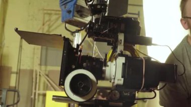 Çekim sırasında kamera. Film yapımcılığı. Çekim. Film yapımcılığı.