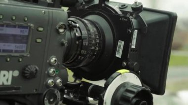 Çekim sırasında kamera. Film yapımcılığı. Çekim. Film yapımcılığı.