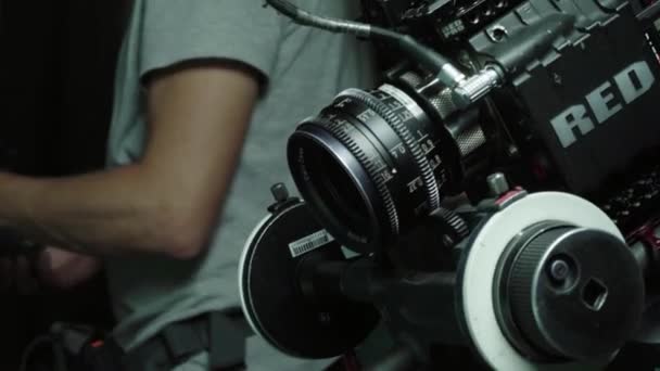Κάμερα ενώ τραβάς. Ταινίες. Πυροβολισμοί. Παραγωγή ταινιών. — Αρχείο Βίντεο