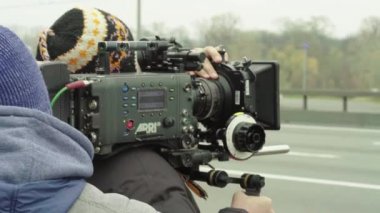 Çekim sırasında kamera. Film yapımcılığı. Çekim. Film yapımcılığı.