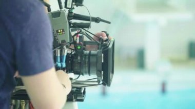 Çekim sırasında kamera. Film yapımcılığı. Çekim. Film yapımcılığı.