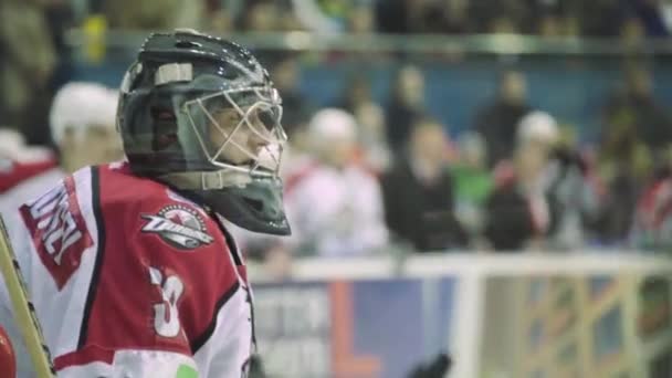 Hockeymatch på isarenan. Kiev. Ukkraine Ordförande — Stockvideo