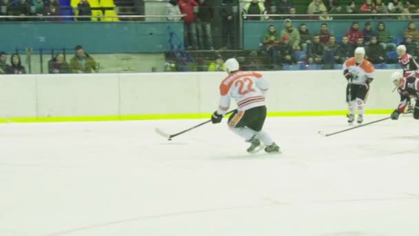 Hockey match in the ice arena. Slow motion. Kyiv. Ukraine — Stock Video