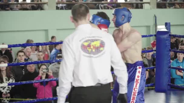 Kickboxing. La pelea en el ring. Competencia. Kiev. Ucrania — Vídeos de Stock