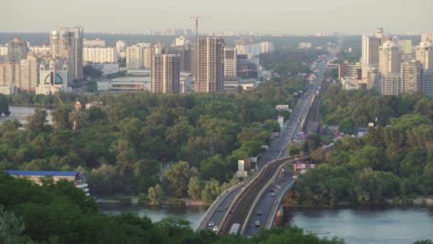 Ποταμός Dnipro στο Κίεβο. Ουκρανία — Αρχείο Βίντεο