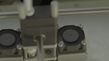 Yakın çekim yazdırma sırasında 3d yazıcı.