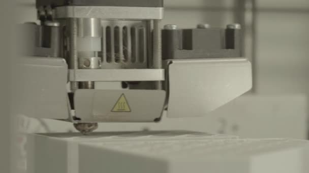 3D-skrivare under utskrift närbild. — Stockvideo