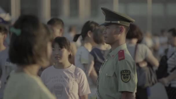 The man is a policeman. Beijing. China. Asia — Stock Video