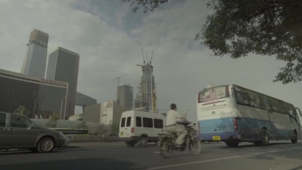 Hochhäuser in einem Geschäftsviertel. Peking. China. Asien — Stockvideo