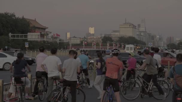 Rua no centro da cidade. Pequim. A China. Ásia — Vídeo de Stock