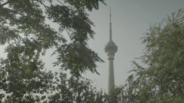 Pekin TV Kulesi 'nin güvenlik kamerası. Pekin 'de. Çin. Asya