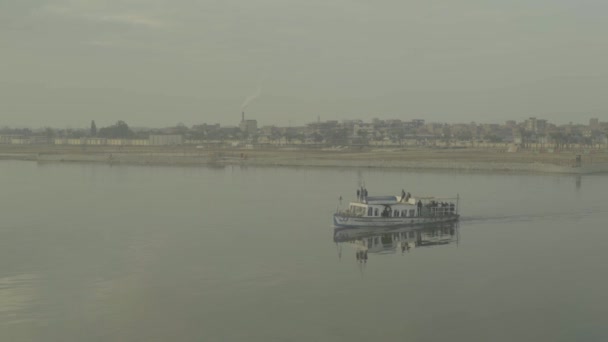 O rio Nilo ao amanhecer. Cairo. Egipto . — Vídeo de Stock