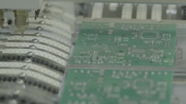 Elektronik pano üretimi. Yakın plan..