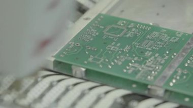 Elektronik pano üretimi. Yakın plan..