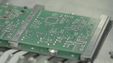 Elektronik pano üretimi. Yakın plan..