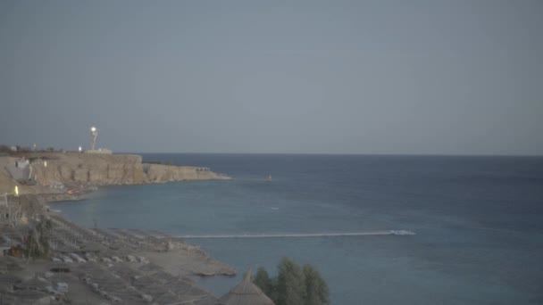 해변에 있는 휴양지 말이야. 샤 람 엘 셰이크. 이집트. — 비디오