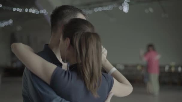 People dancers dance tango. Slow motion. Kyiv. Ukraine — Stock Video