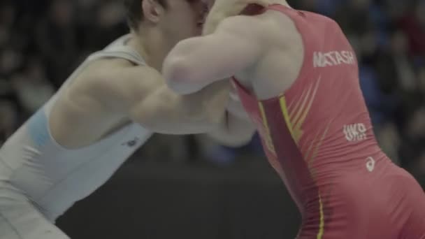 Lutadores durante a competição de wrestling. Kiev. Ucrânia — Vídeo de Stock