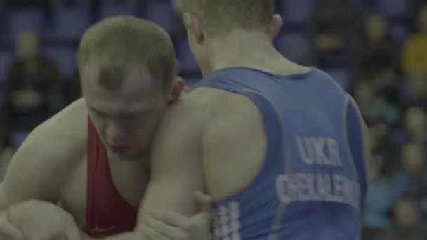 Wrestlers under brydning konkurrence. Kiev. Ukraine – Stock-video