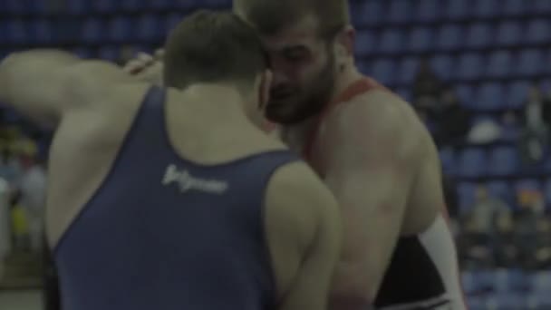 Luchadores durante la competencia de lucha libre. Kiev. Ucrania — Vídeos de Stock