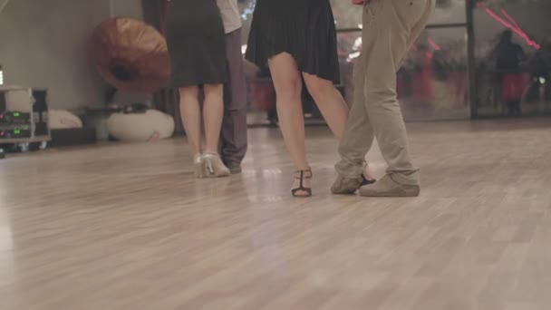 Les danseurs dansent le tango. Kiev. Ukraine — Video