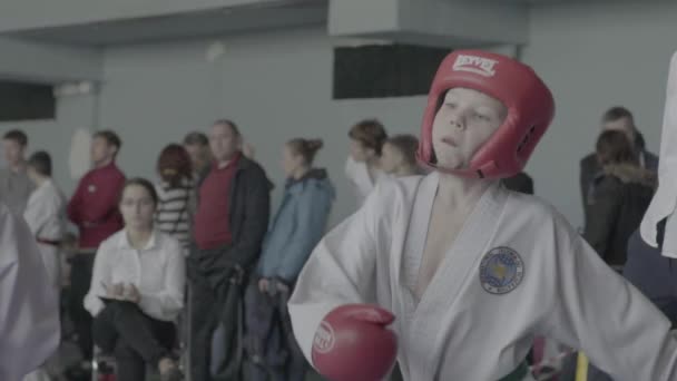 Taekwondo wedstrijden. Kinderen. Langzame beweging. Kiev. Oekraïne — Stockvideo