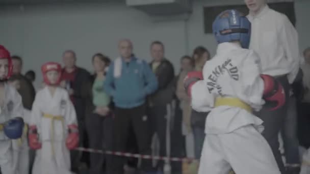 Taekwondo wedstrijden. Kinderen. Kiev. Oekraïne — Stockvideo