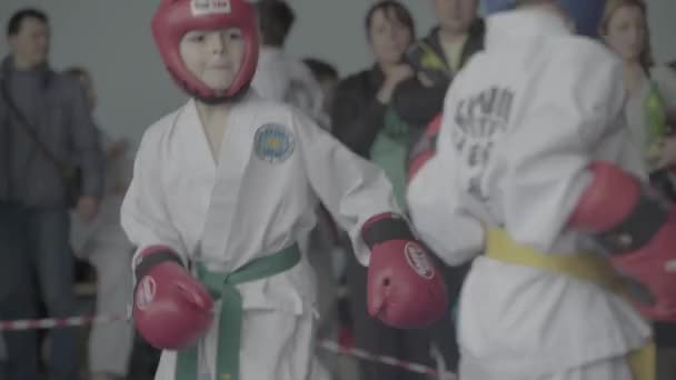 Kompetisi Taekwondo. Anak-anak. Kyiv. Ukraina — Stok Video