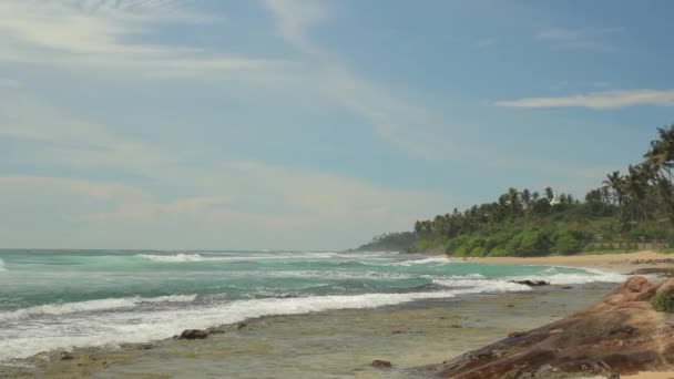 Costa marítima do Sri Lanka Oceano. Paisagem . — Vídeo de Stock